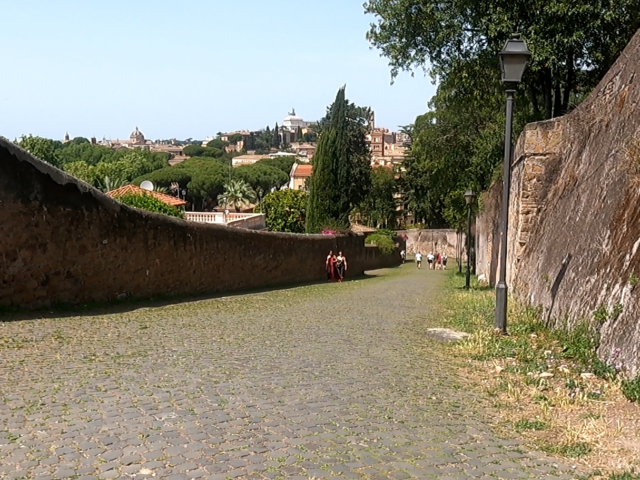 Audio passeggiata con Claudia Barbato all’Aventino Maior